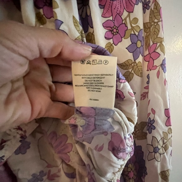 Spell Buttercup Cropped Peasant Top - Picture 7 of 8